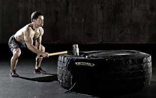 Упражнение с кувалдой: для чего нужны удары молотом по покрышке в кроссфите